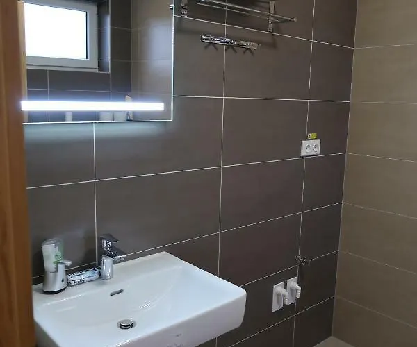 Matyáš Apartman *